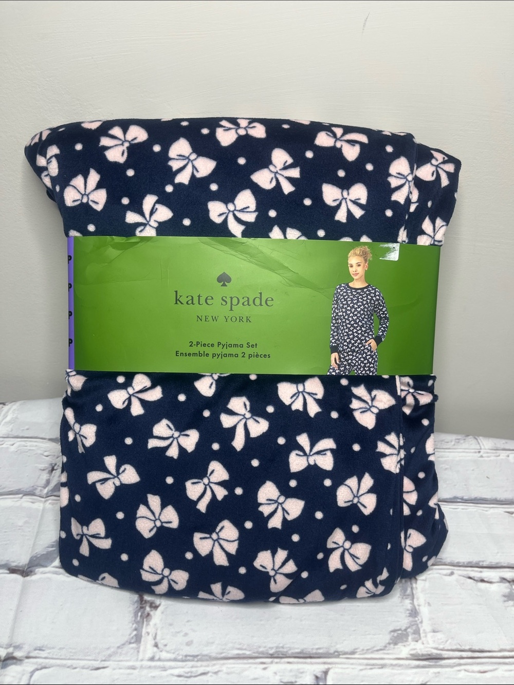 Kate Spade Soft Fleece 2 Piece Pyjama Set